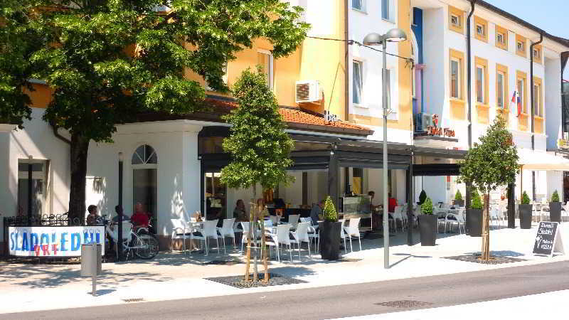 Lipa, Hotel & Bistro Nova Gorica Luaran gambar