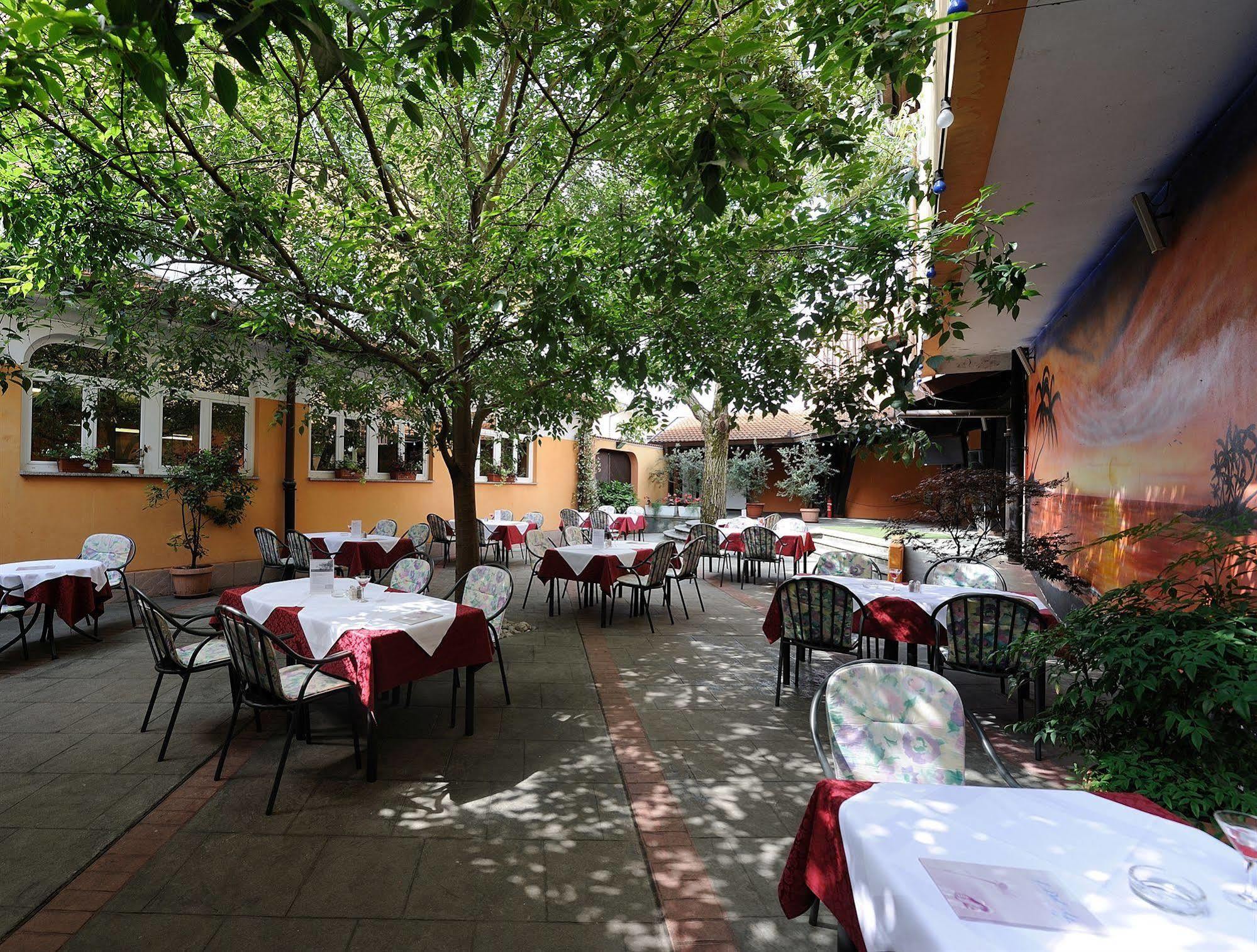 Lipa, Hotel & Bistro Nova Gorica Luaran gambar