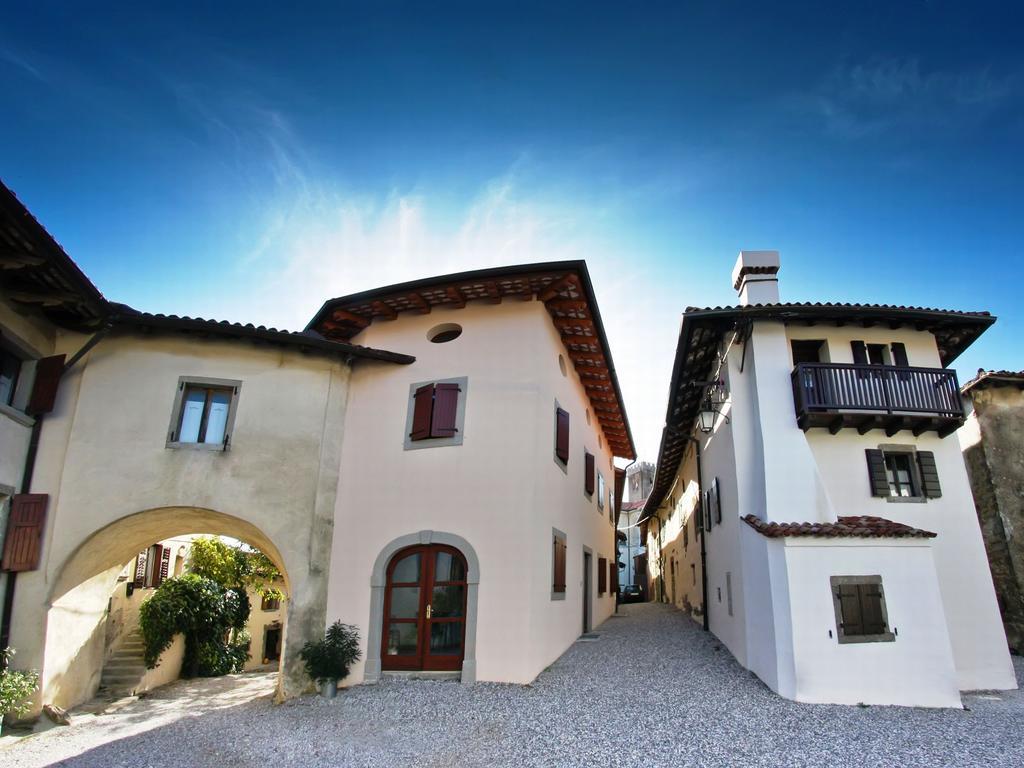 Lipa, Hotel & Bistro Nova Gorica Luaran gambar